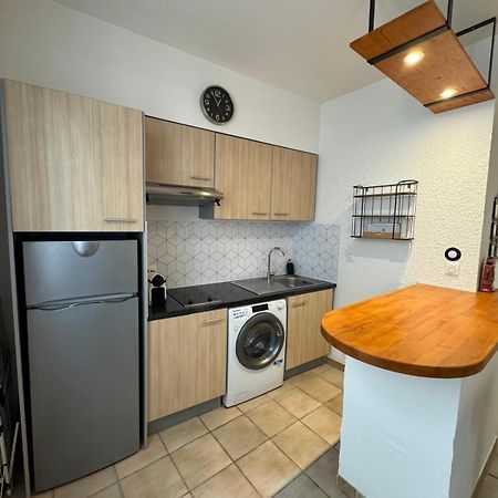 Charmant Appartement En Hypercentre De Castelnaudary Bagian luar foto
