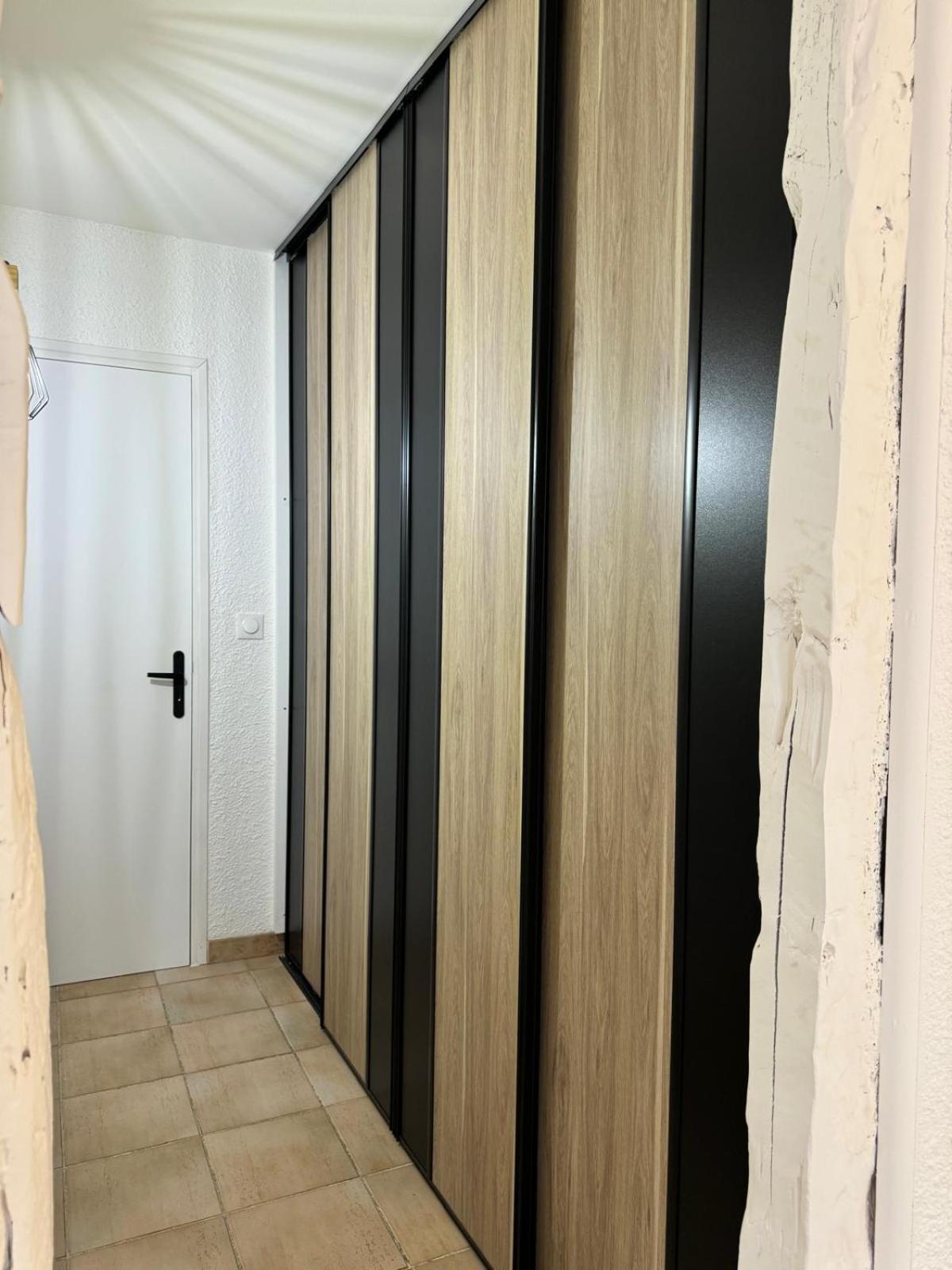 Charmant Appartement En Hypercentre De Castelnaudary Bagian luar foto